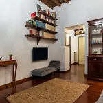 Trevi Garden Апартаменты